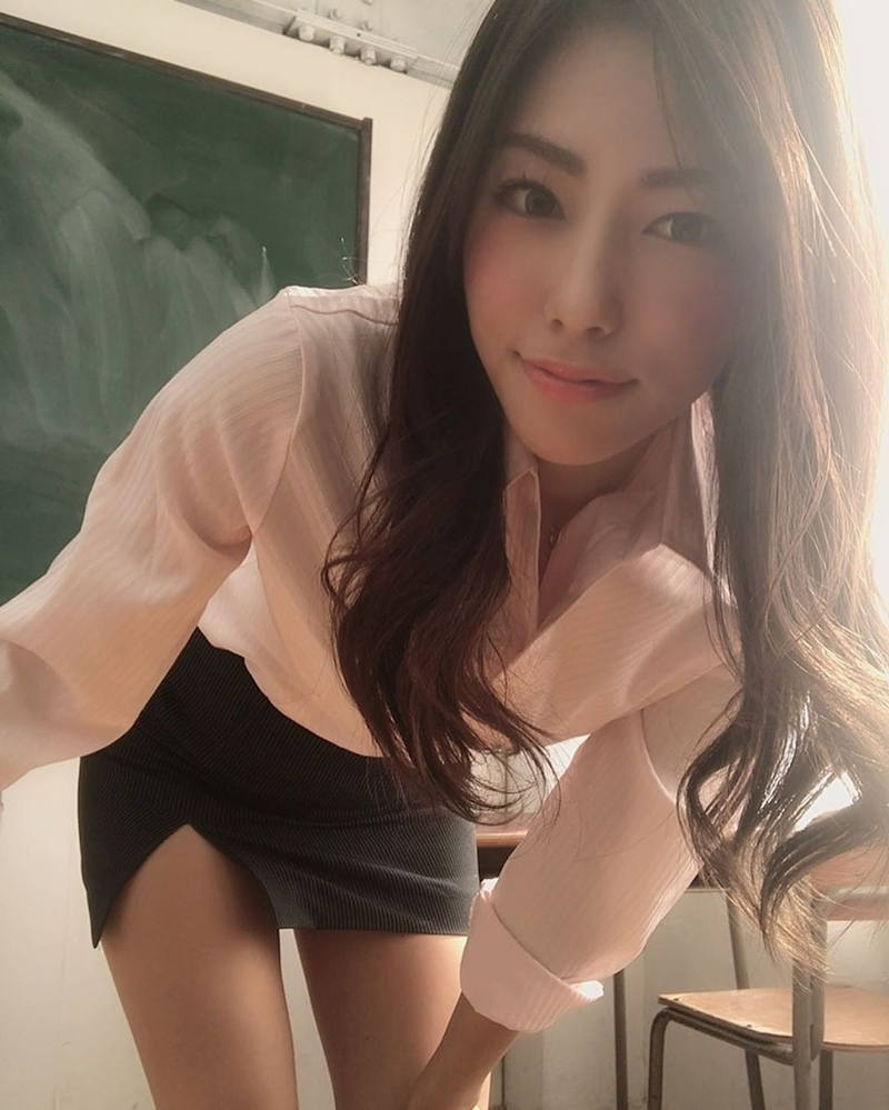 These Asian Girls Are Here To Fulfill Your Fantasy Of A Hot Teacher - Guru  Ghantal